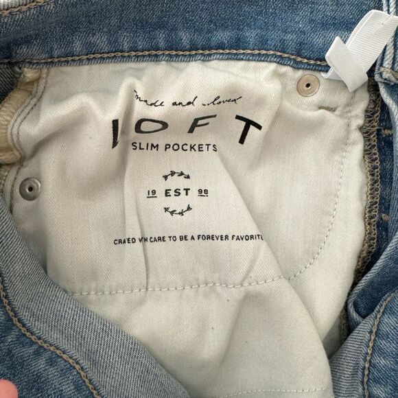 NWT Destructed frayed hem Button Fly High Rise Skinny Jeans Light Wash  sz 29/8 - Picture 7 of 16